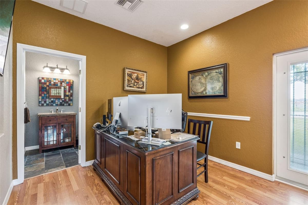 5825 LAKE LIZZIE DRIVE — photo 45 of 72