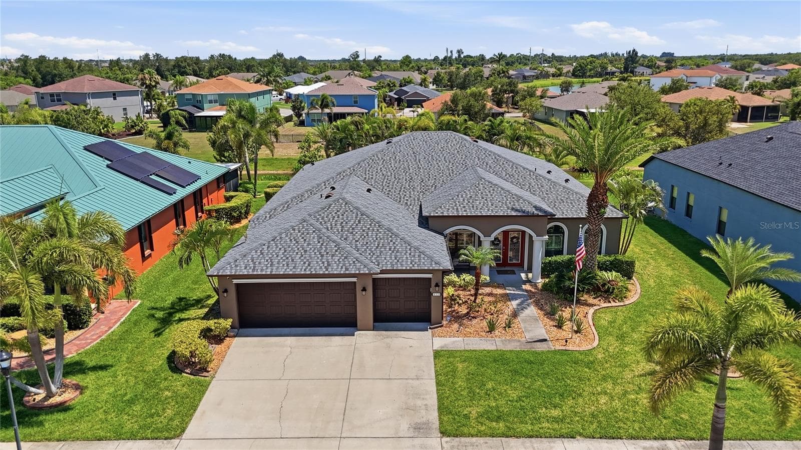 354 HOPE BAY LOOP