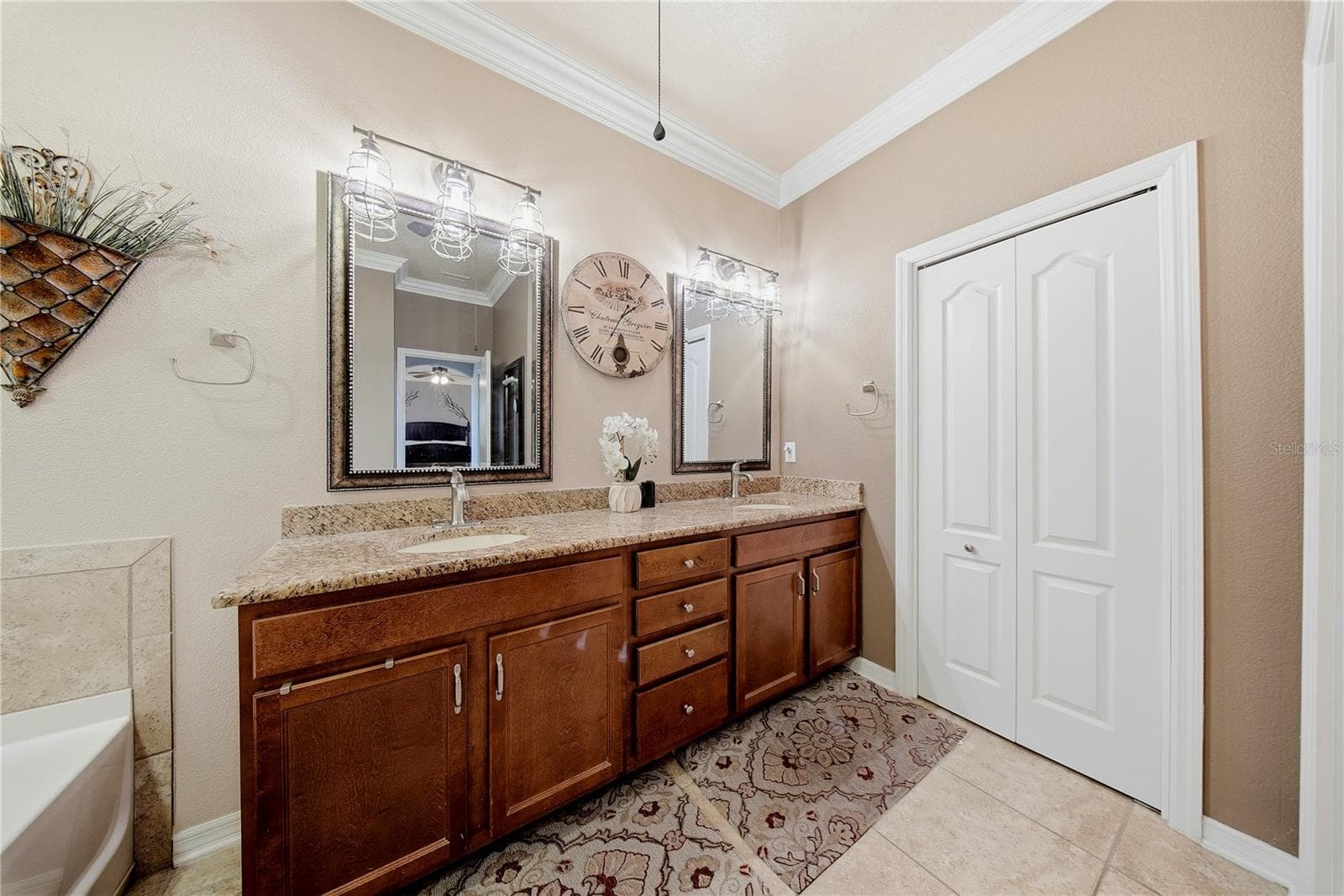 354 HOPE BAY LOOP — photo 22 of 48