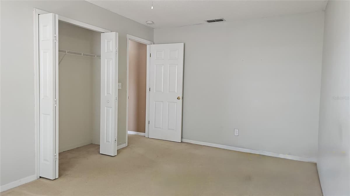 4030 LAKE BLUFF DRIVE — photo 24 of 32