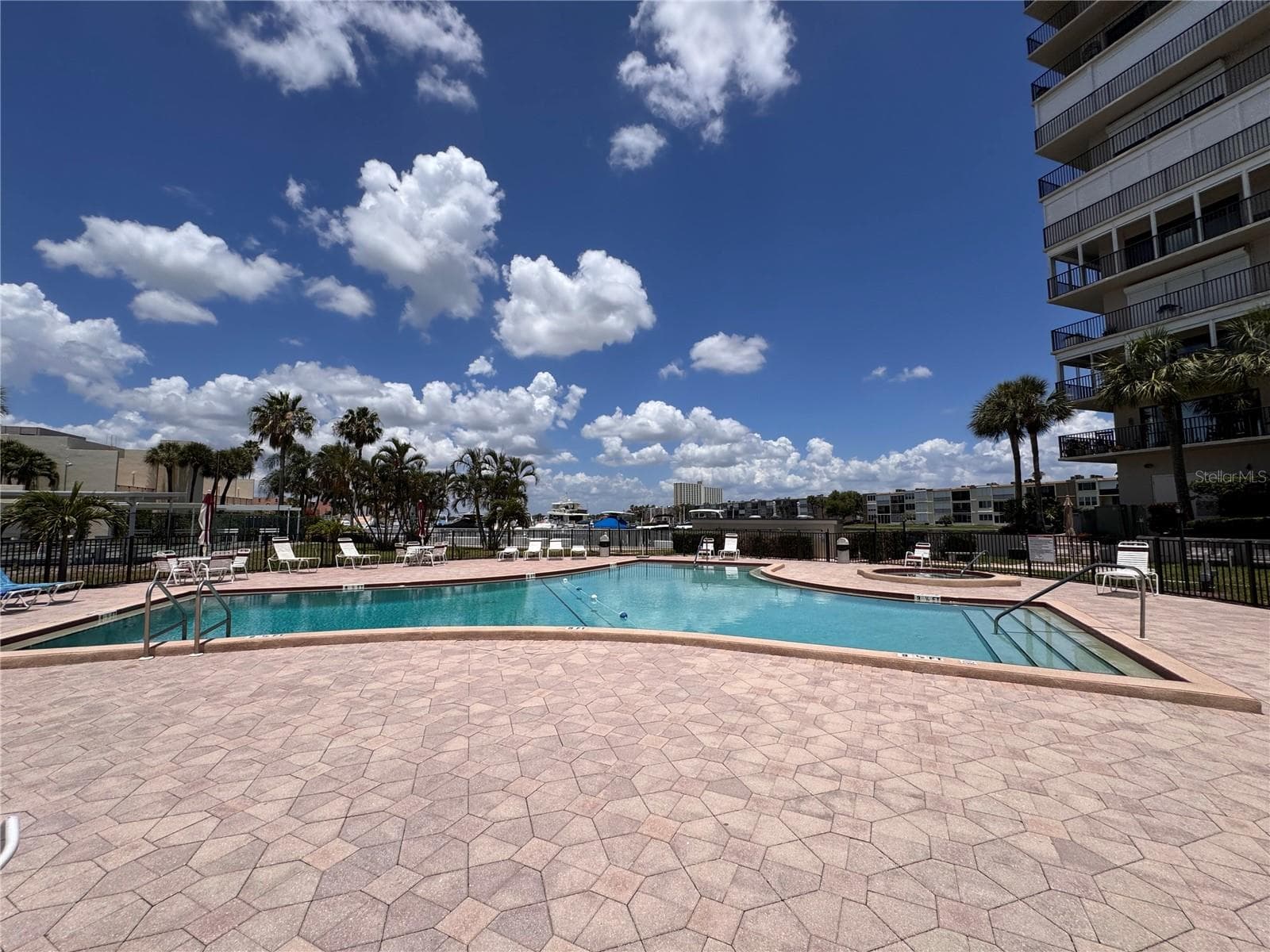 7665 SUN ISLAND DRIVE — photo 42 of 43