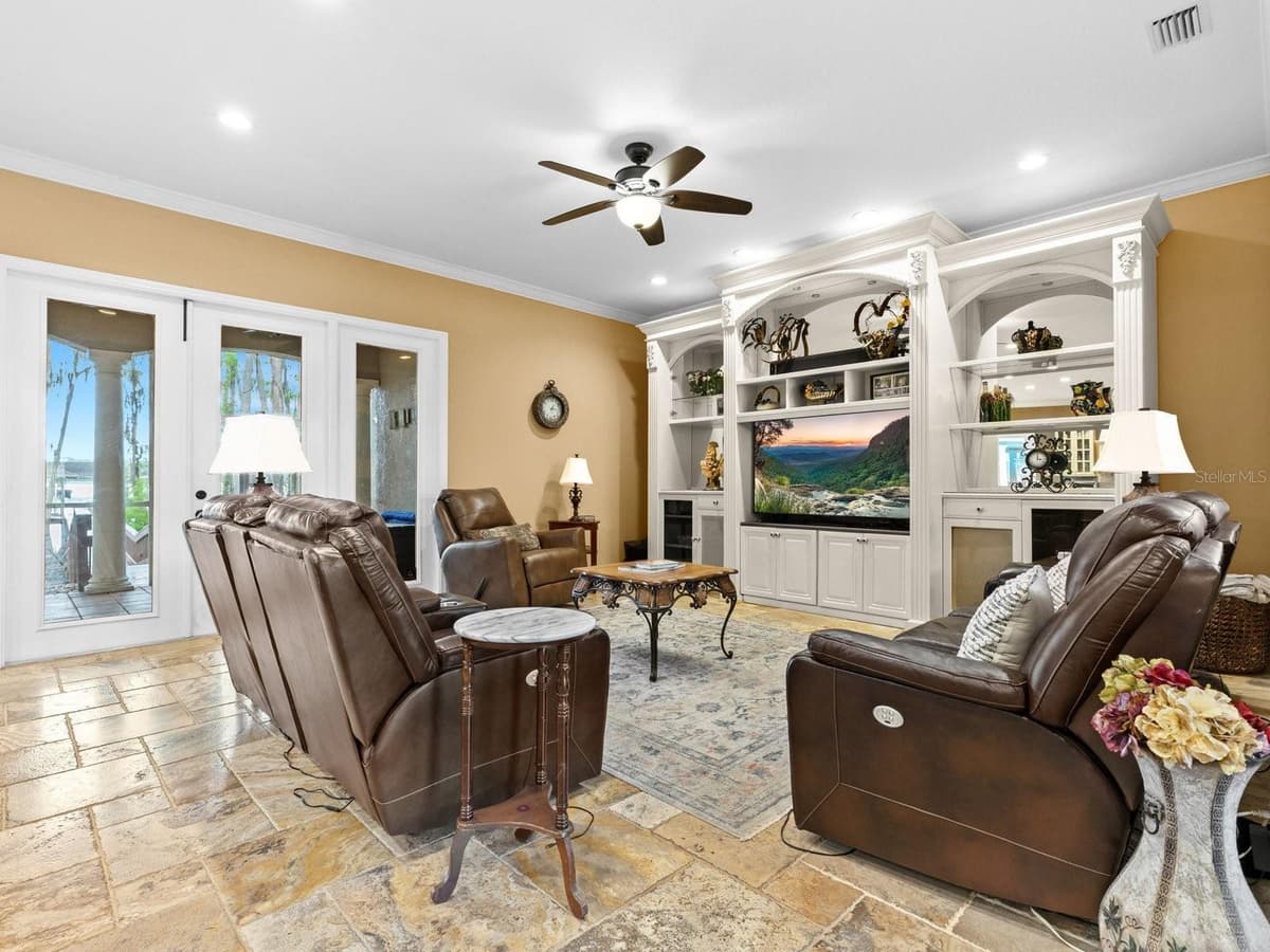 21019 MARSH HAWK DRIVE — photo 23 of 55