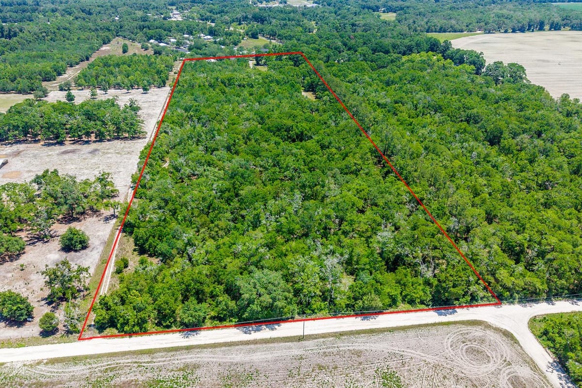 TBD NW 40 AVENUE — photo 1 of 4