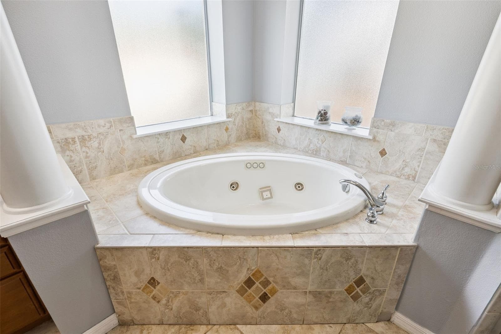 13403 RAINBOW LANE — photo 10 of 40