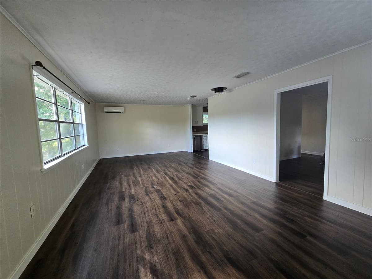 665 HERON STREET — photo 13 of 17