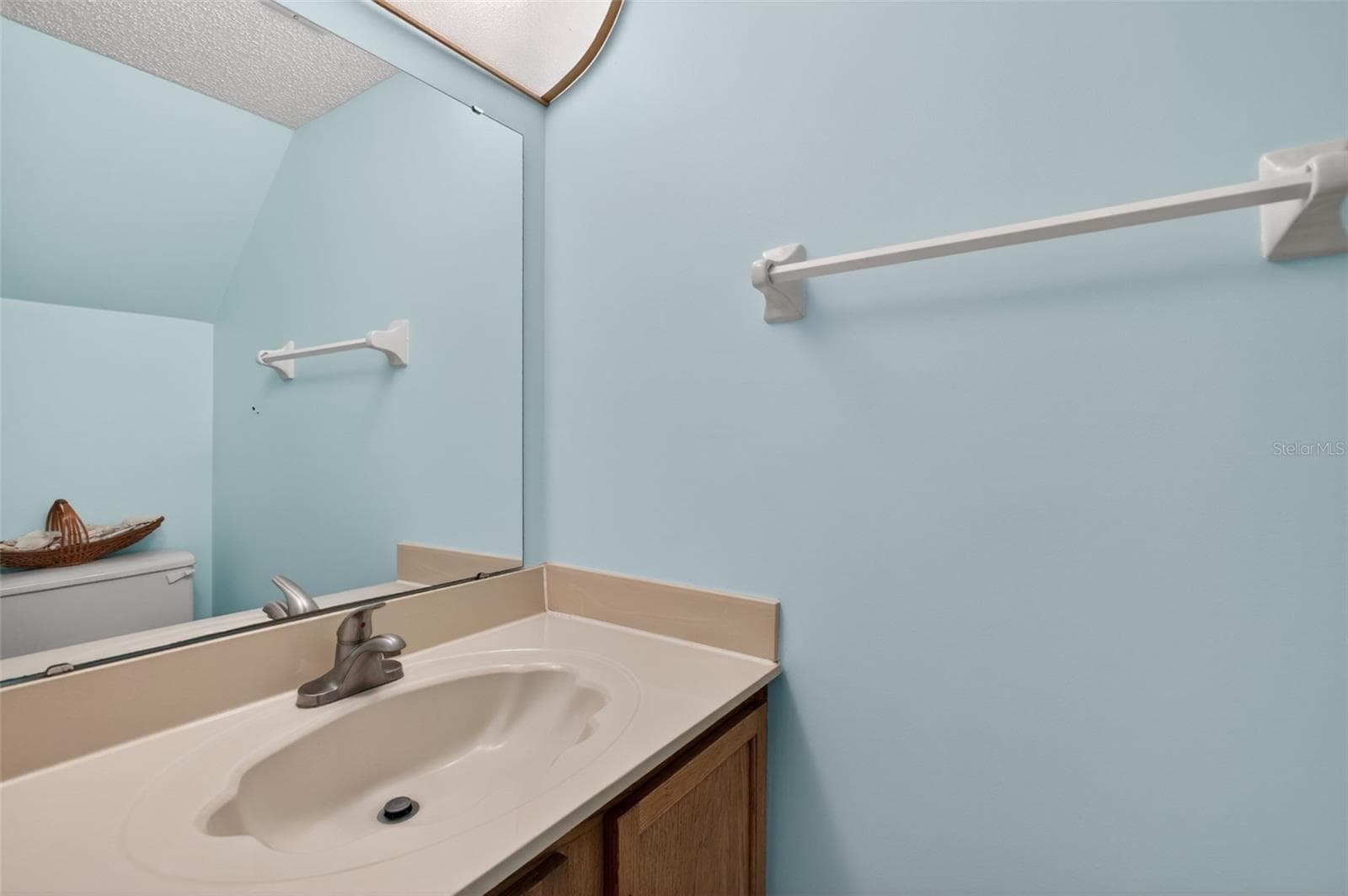 8550 A1A — photo 11 of 50