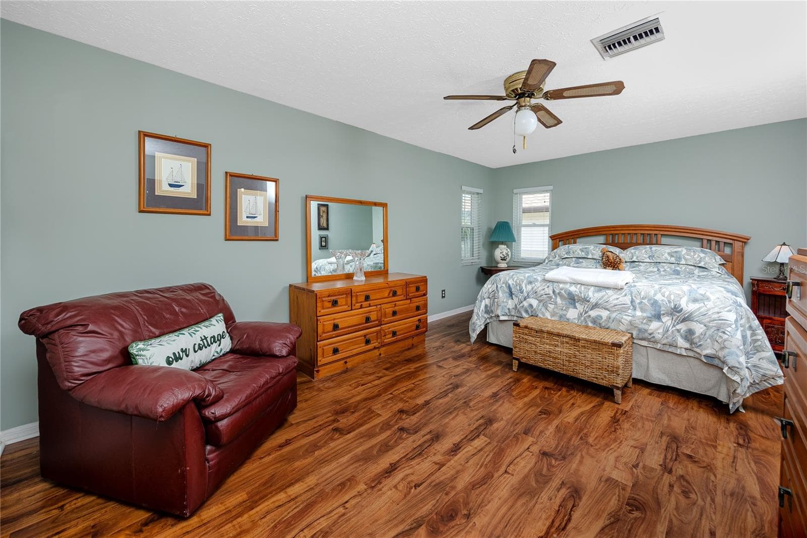 1116 KINGFISH PLACE — photo 17 of 53