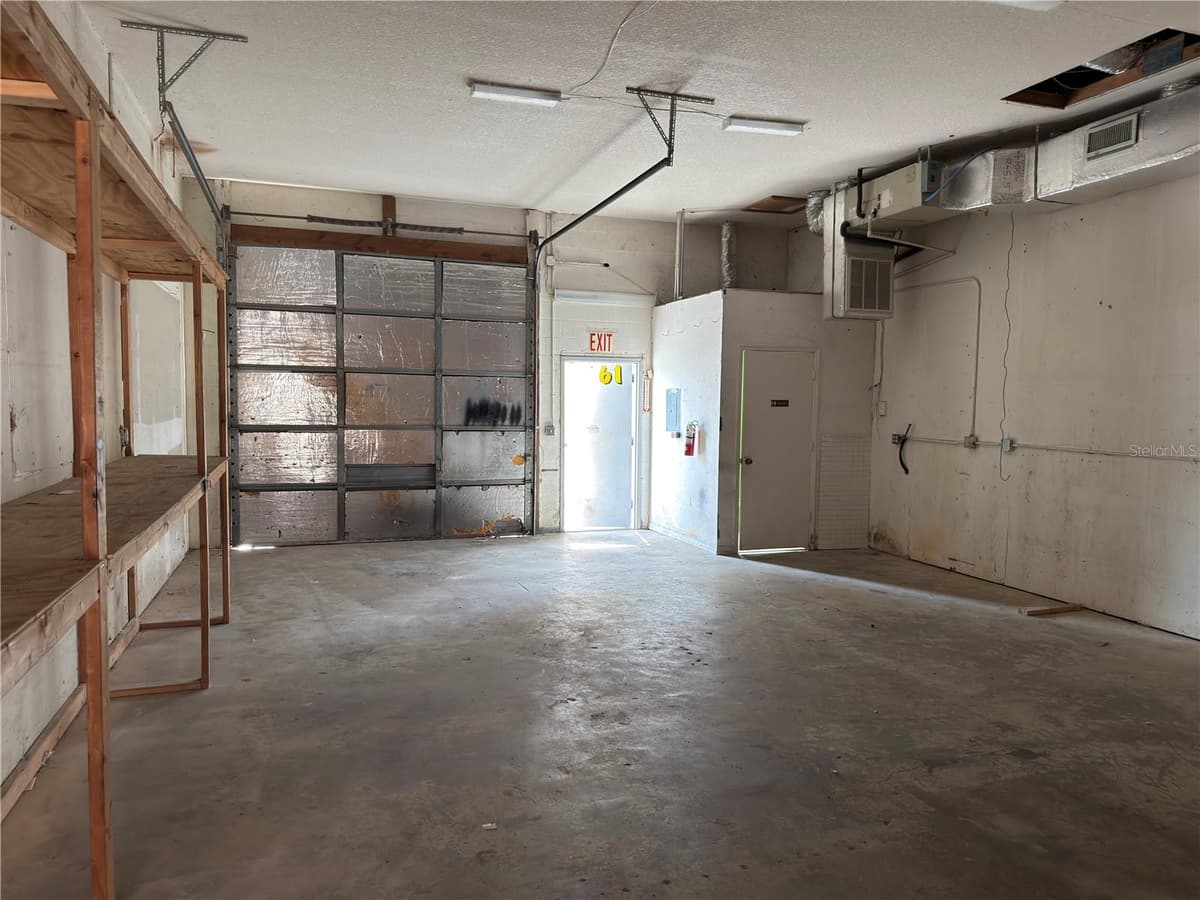 18290 PAULSON DRIVE — photo 7 of 9