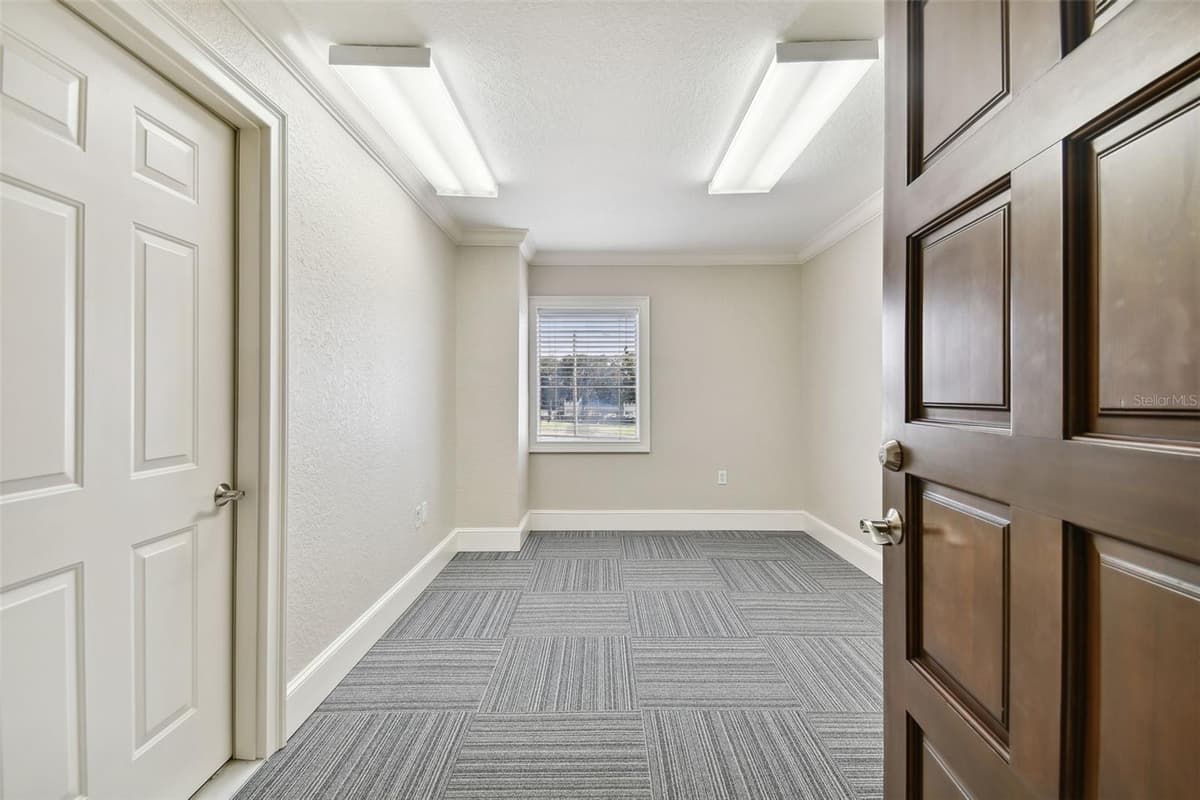 1137 BARTOW ROAD — photo 33 of 40