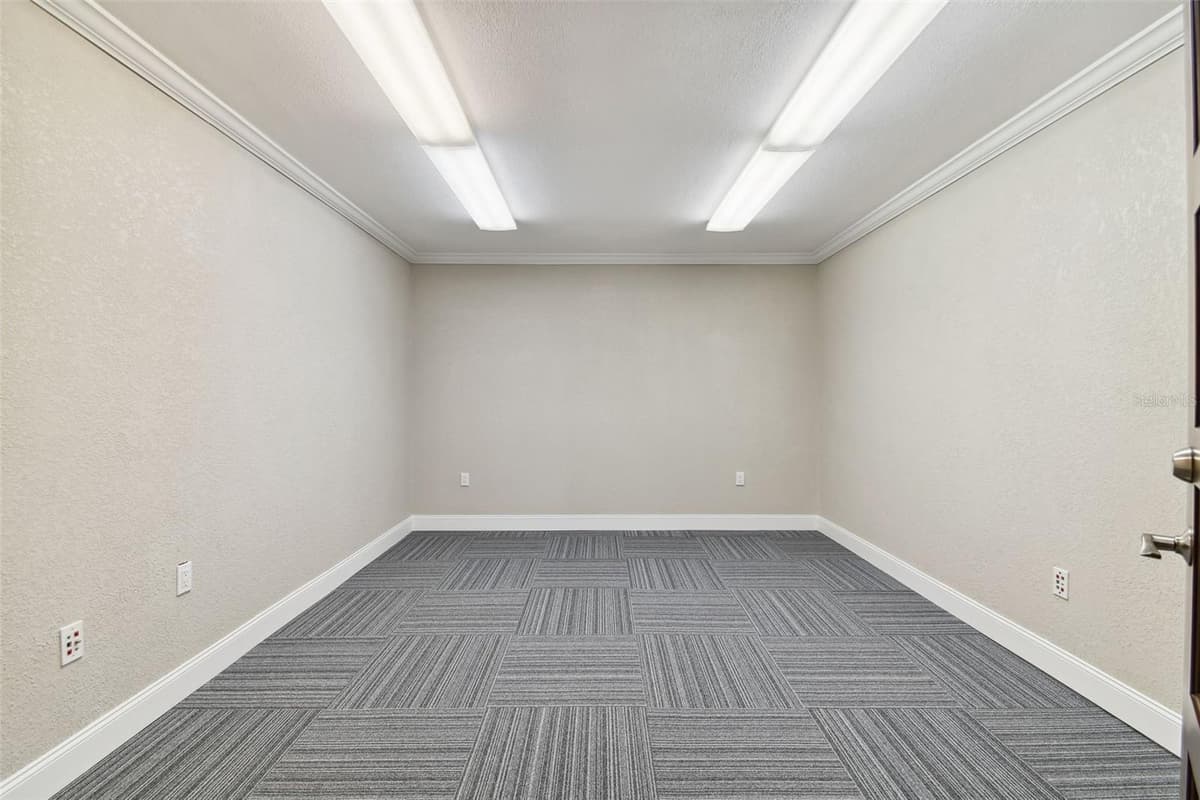 1137 BARTOW ROAD — photo 30 of 40