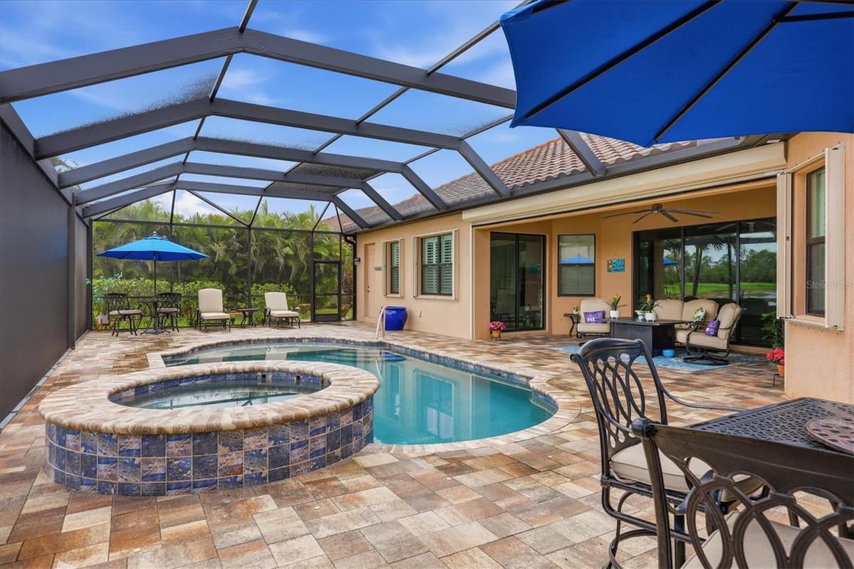 13652 CLASSICO COURT — photo 34 of 56