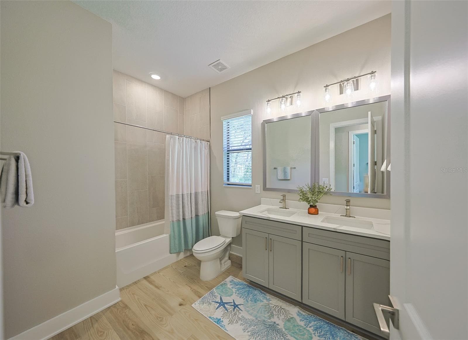 13148 OLDENBURG DRIVE — photo 23 of 48