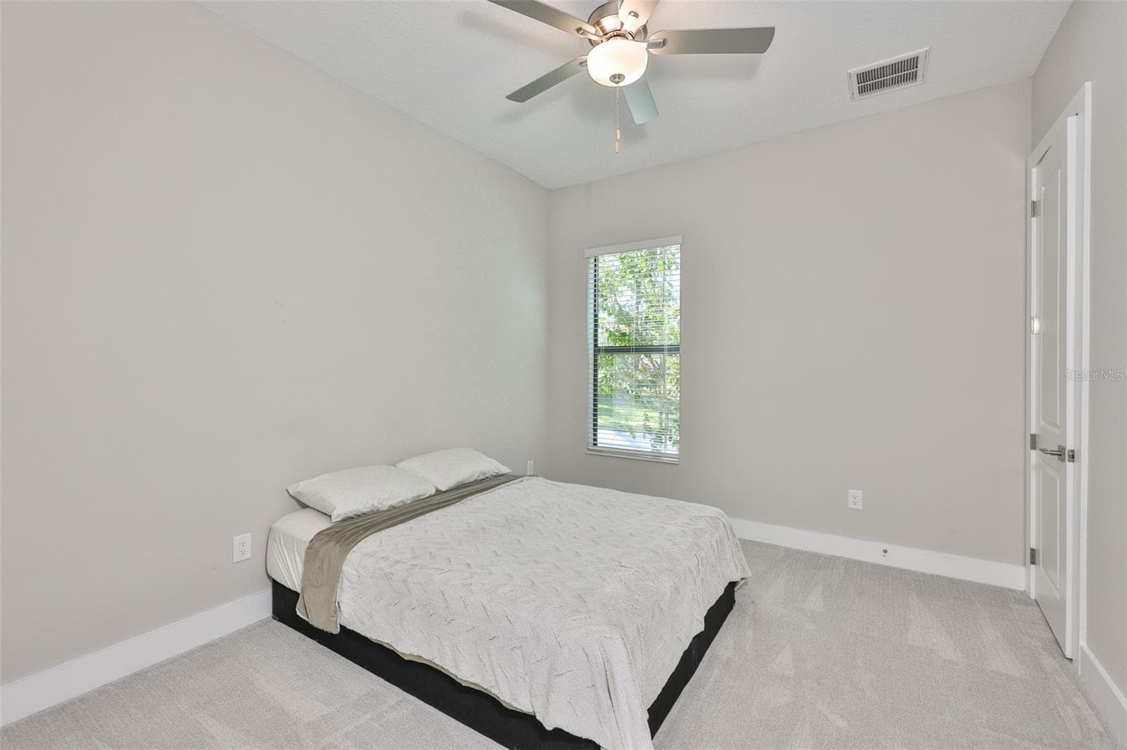 13148 OLDENBURG DRIVE — photo 21 of 48