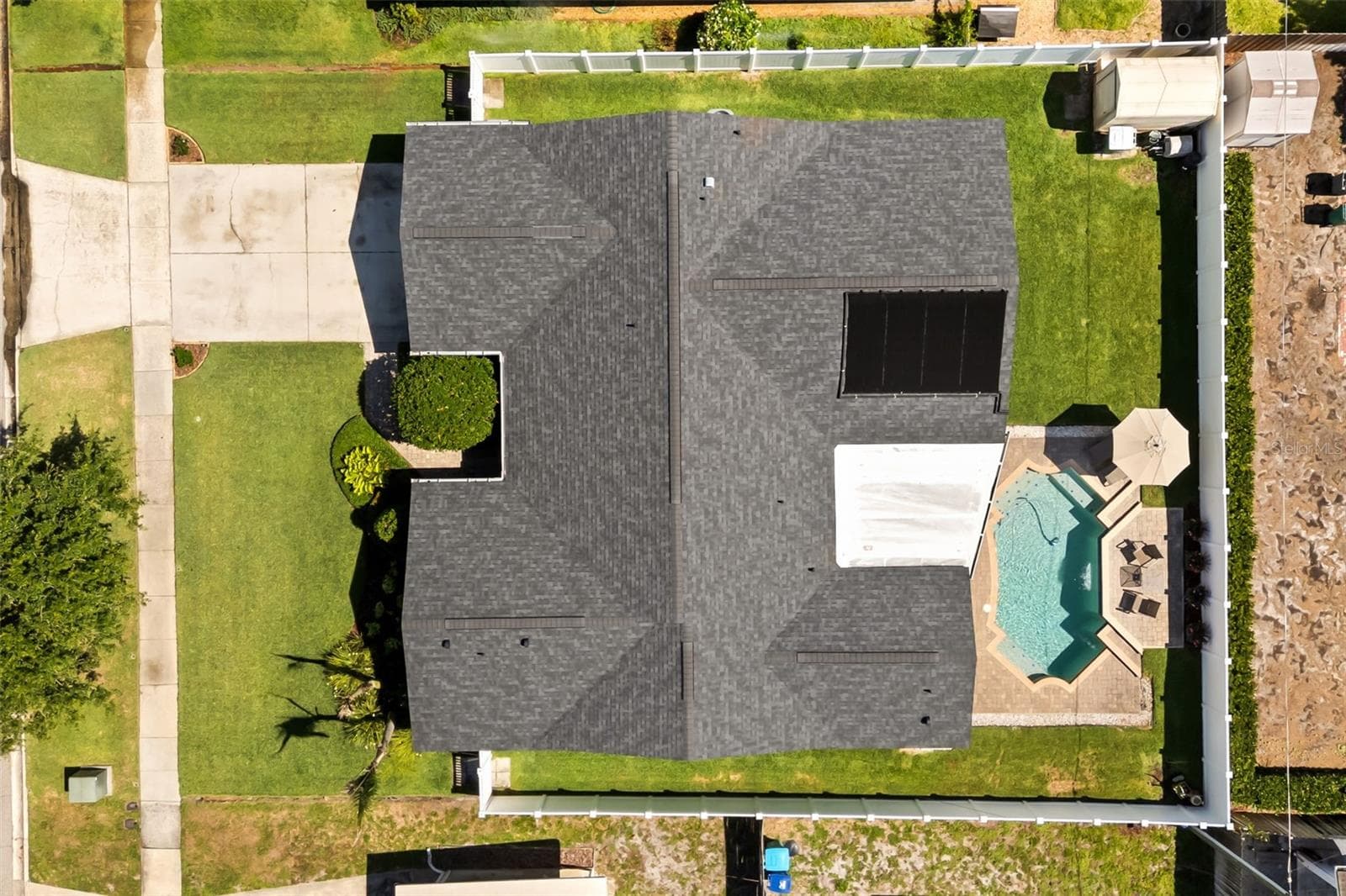 616 BRECHIN DRIVE — photo 41 of 44