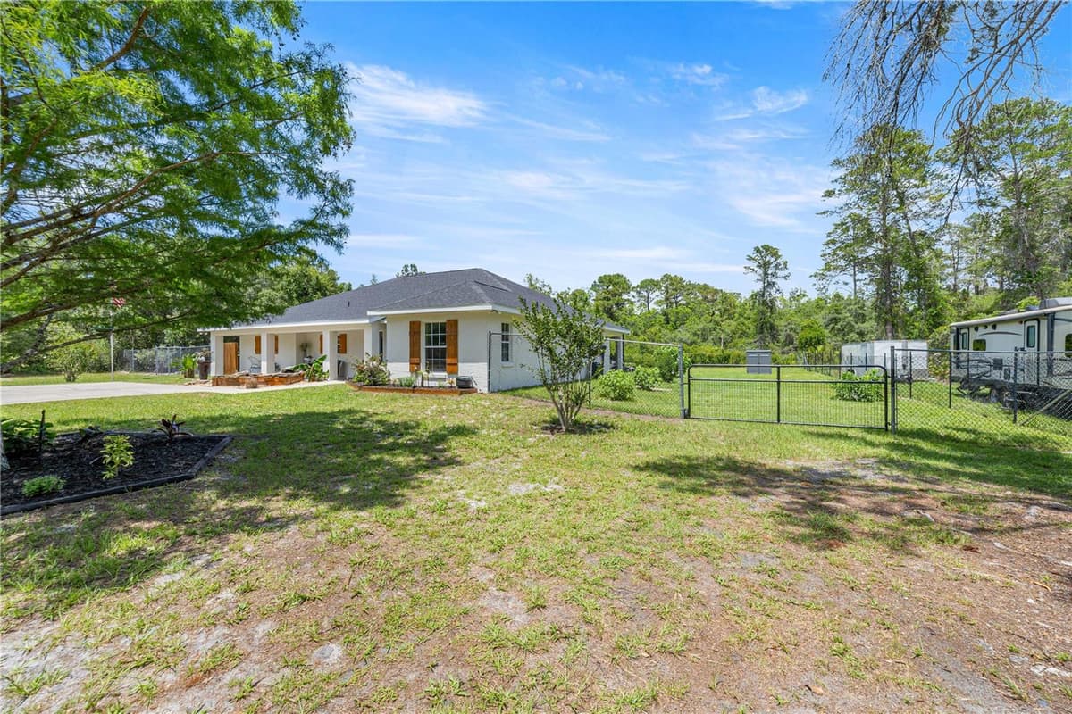 495 FISHER ROAD — photo 39 of 50
