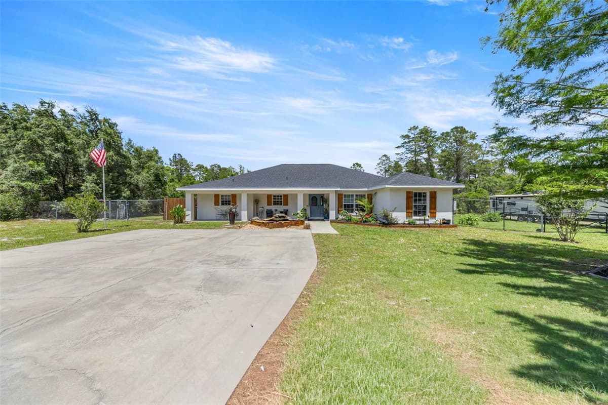 495 FISHER ROAD — photo 1 of 50