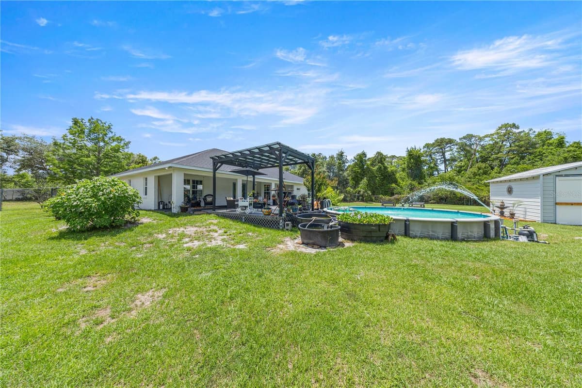 495 FISHER ROAD — photo 40 of 50