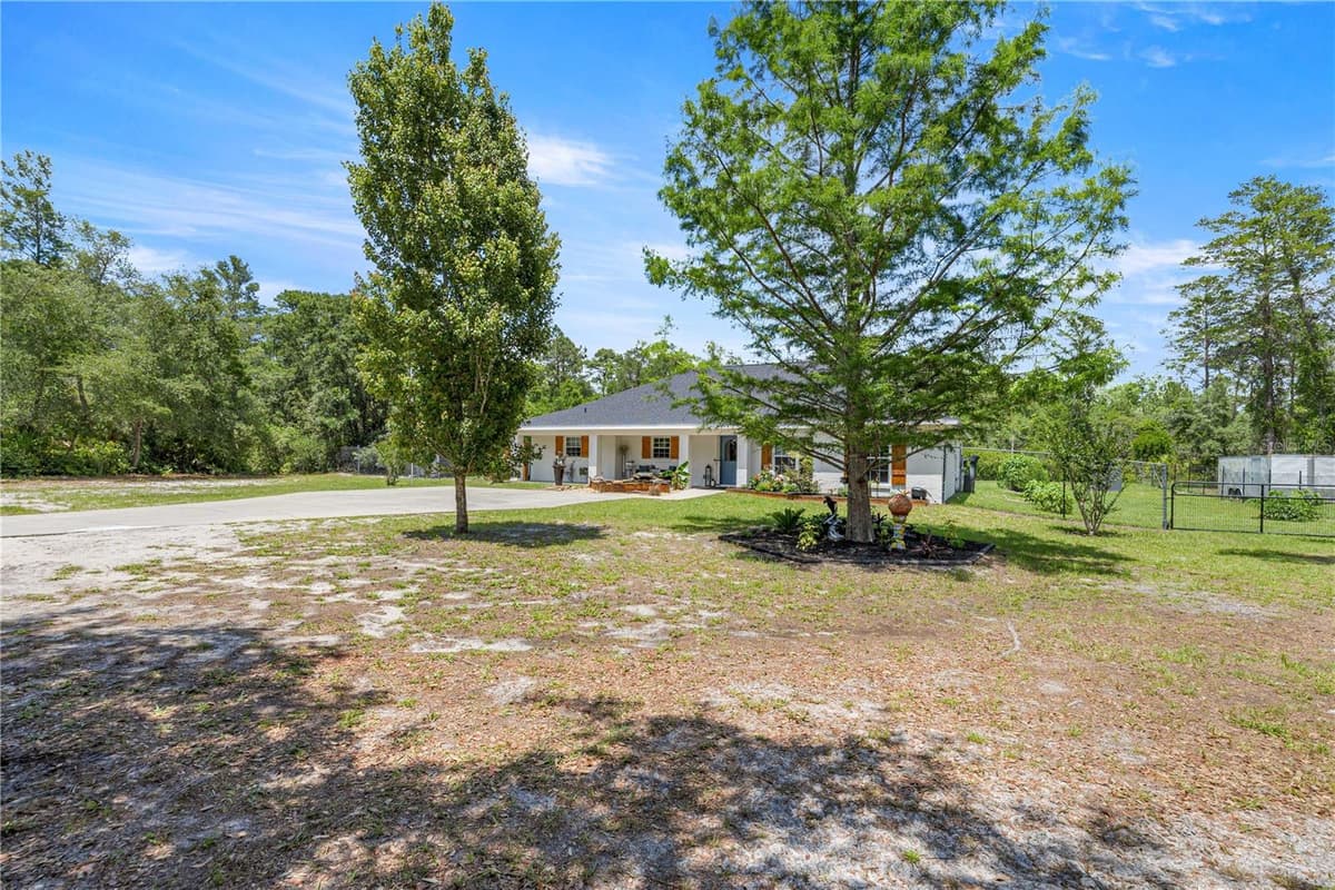 495 FISHER ROAD — photo 4 of 50