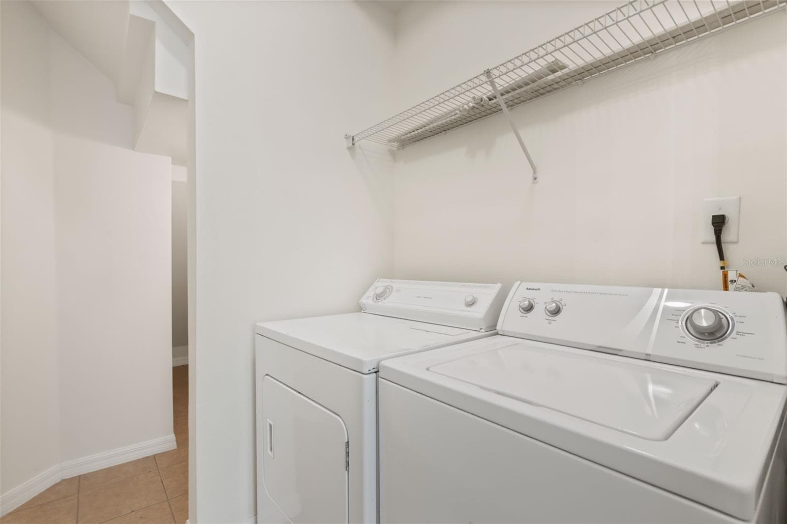 520 MAJESTIC WAY — photo 9 of 29