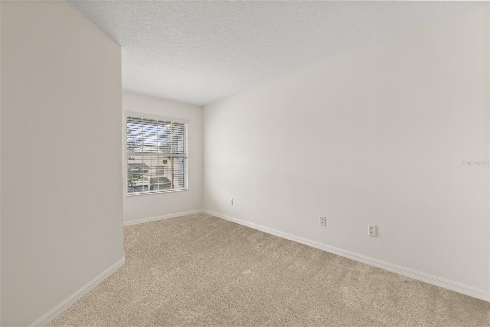 520 MAJESTIC WAY — photo 19 of 29
