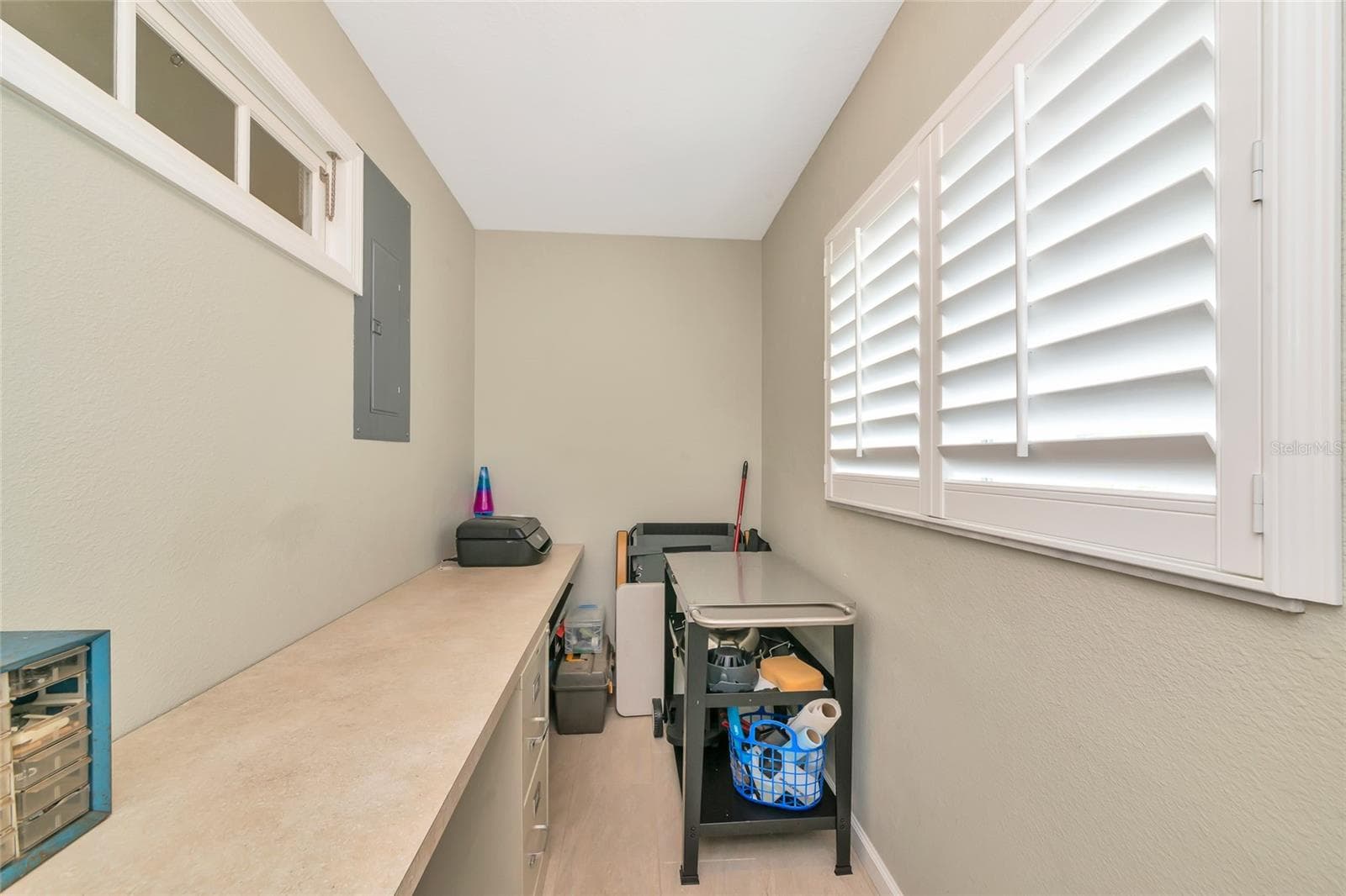 422 CIRCLEWOOD DRIVE — photo 28 of 40