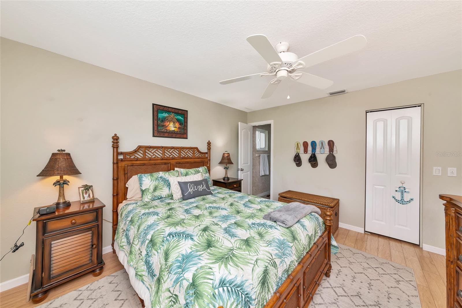 422 CIRCLEWOOD DRIVE — photo 20 of 40
