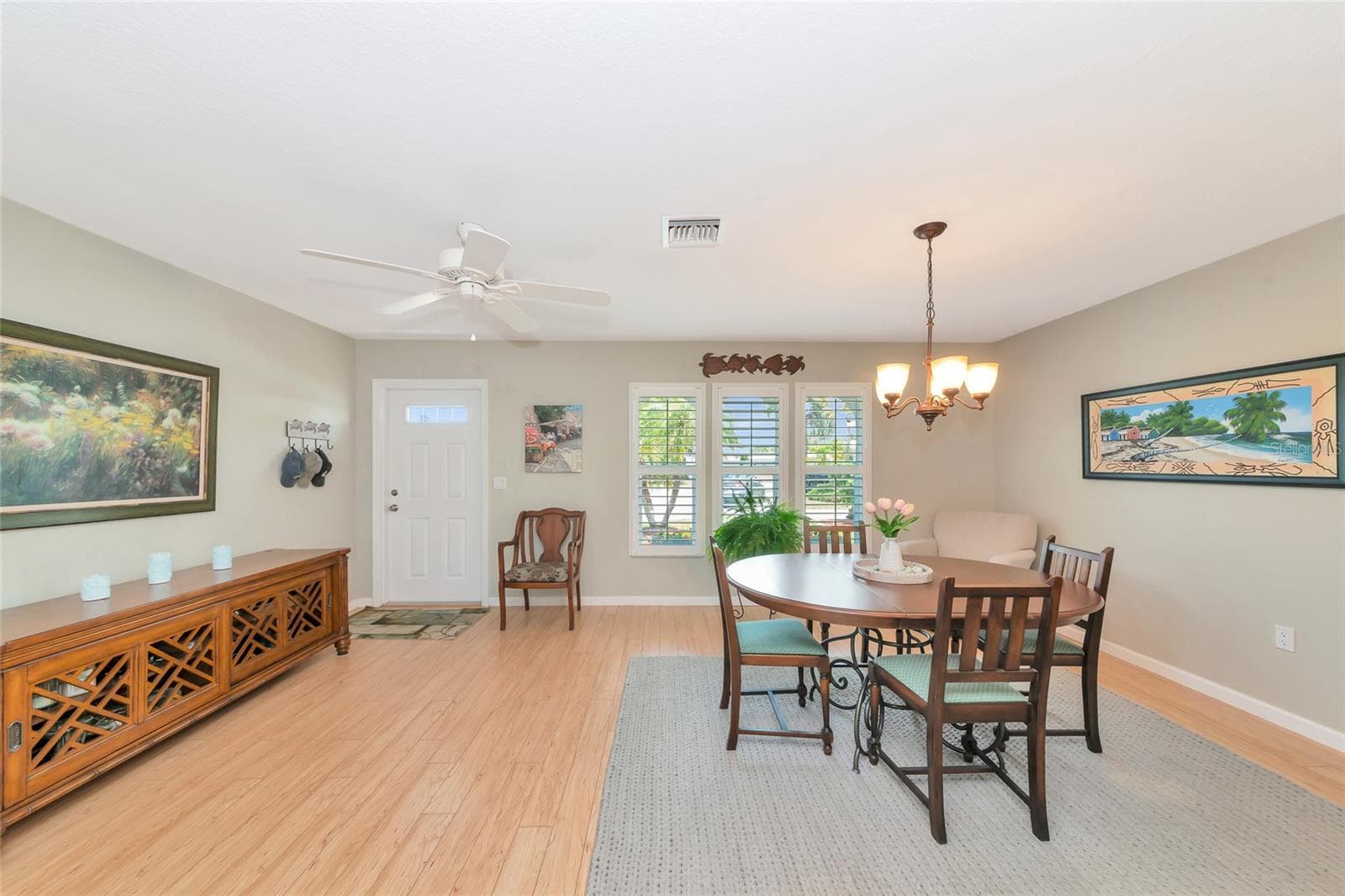 422 CIRCLEWOOD DRIVE — photo 6 of 40