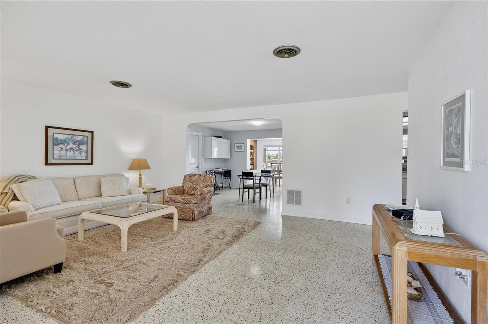 420 LAMBERT AVENUE — photo 33 of 63