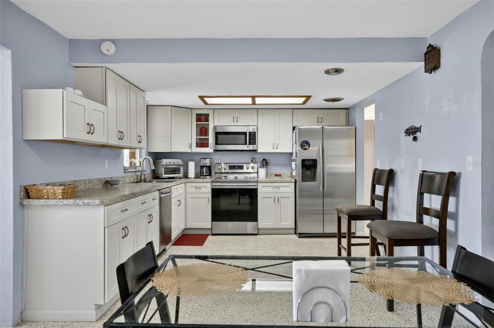 420 LAMBERT AVENUE — photo 43 of 63