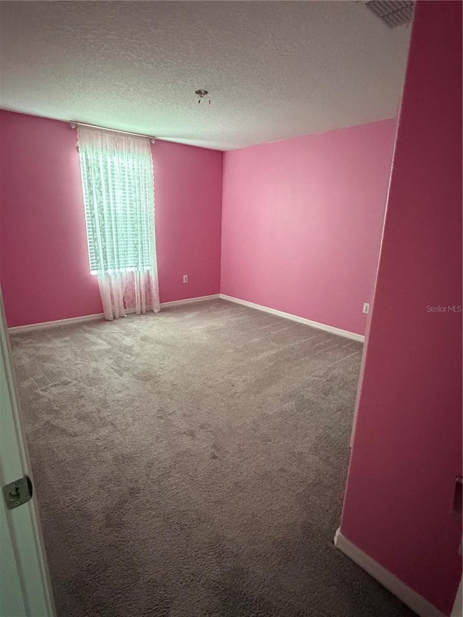 15434 MILLER CREEK DRIVE — photo 13 of 25