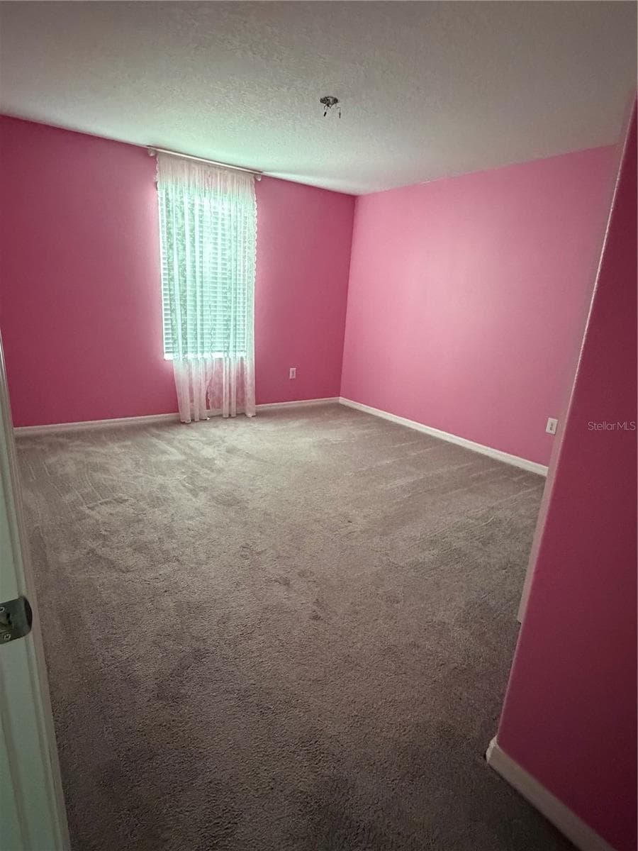 15434 MILLER CREEK DRIVE — photo 12 of 25