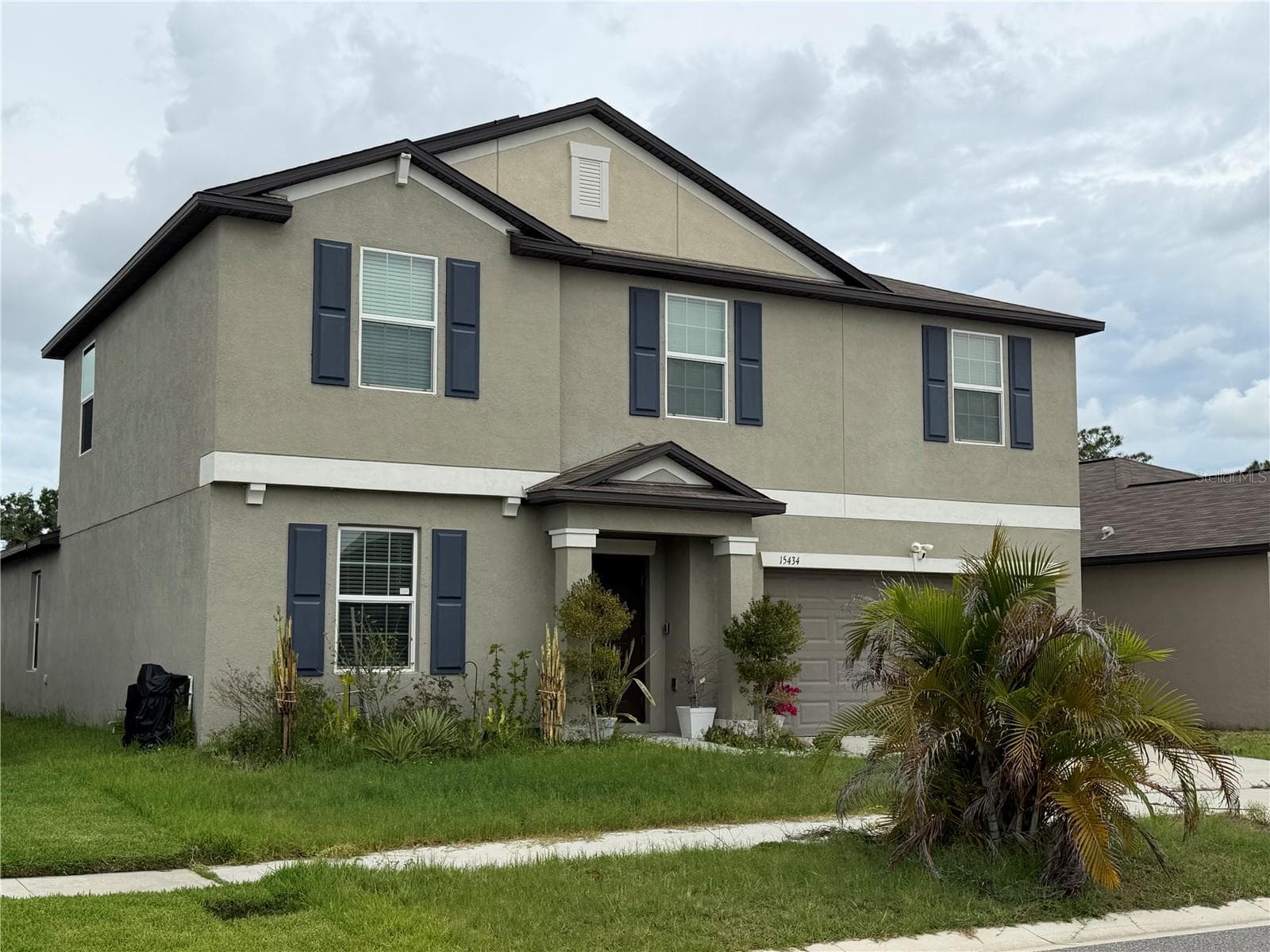 15434 MILLER CREEK DRIVE — photo 2 of 25
