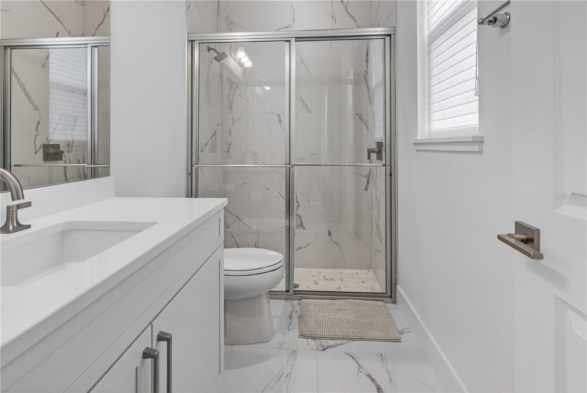 16044 PENDIO DRIVE — photo 36 of 70