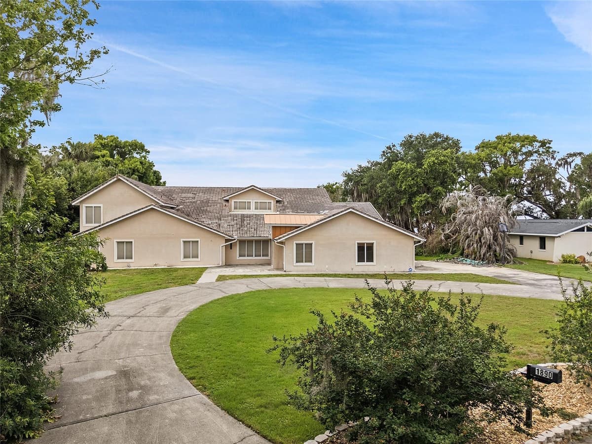 1890 SAHA COURT — photo 1 of 34