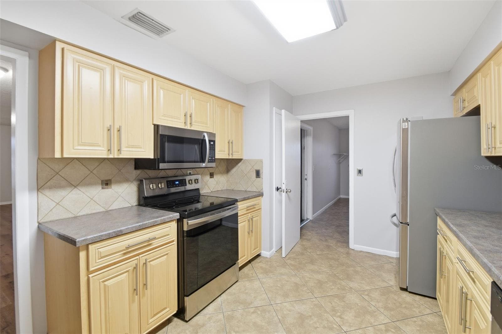 1534 LAGOON ROAD — photo 12 of 40