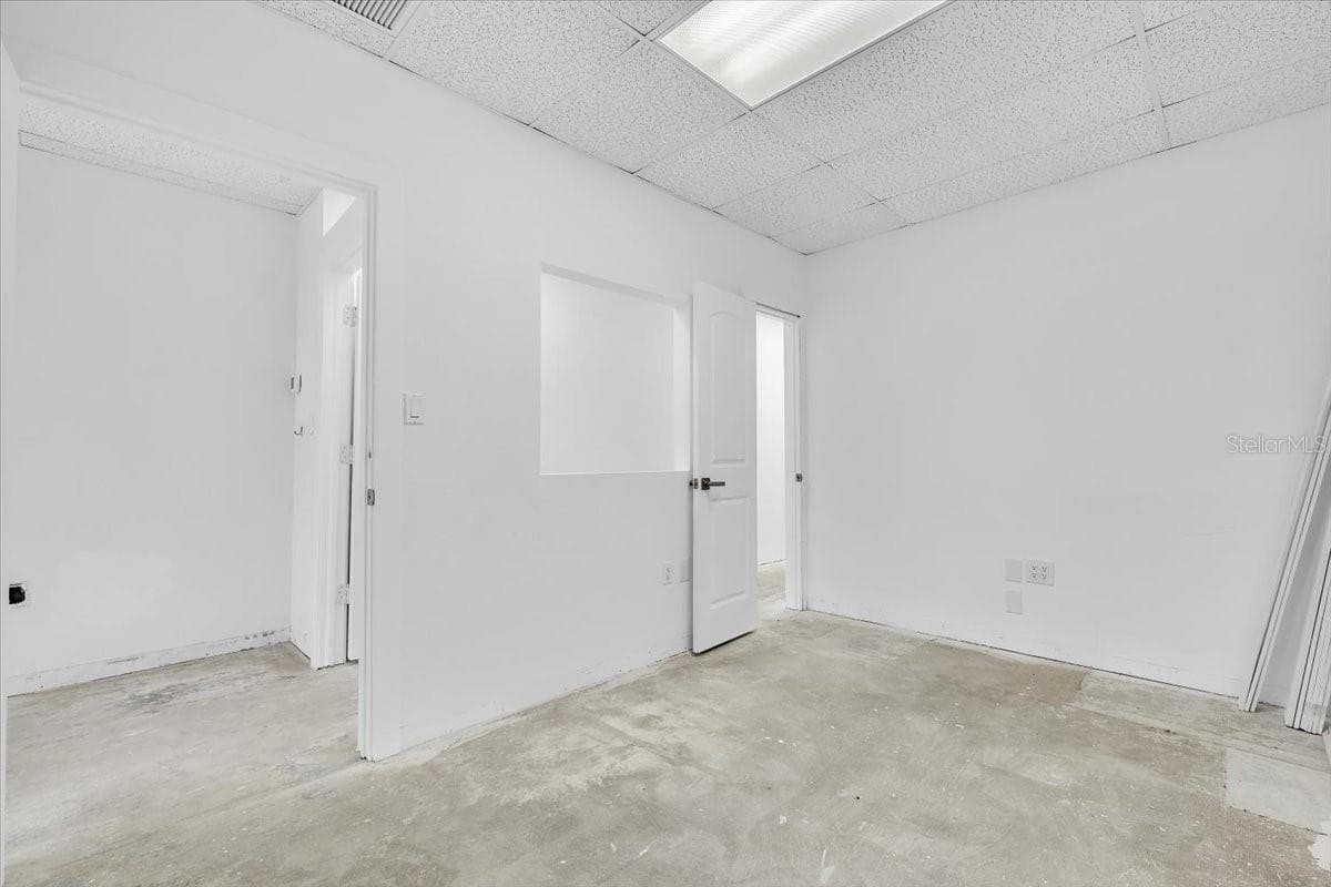 3300 TAMIAMI TRAIL — photo 32 of 45