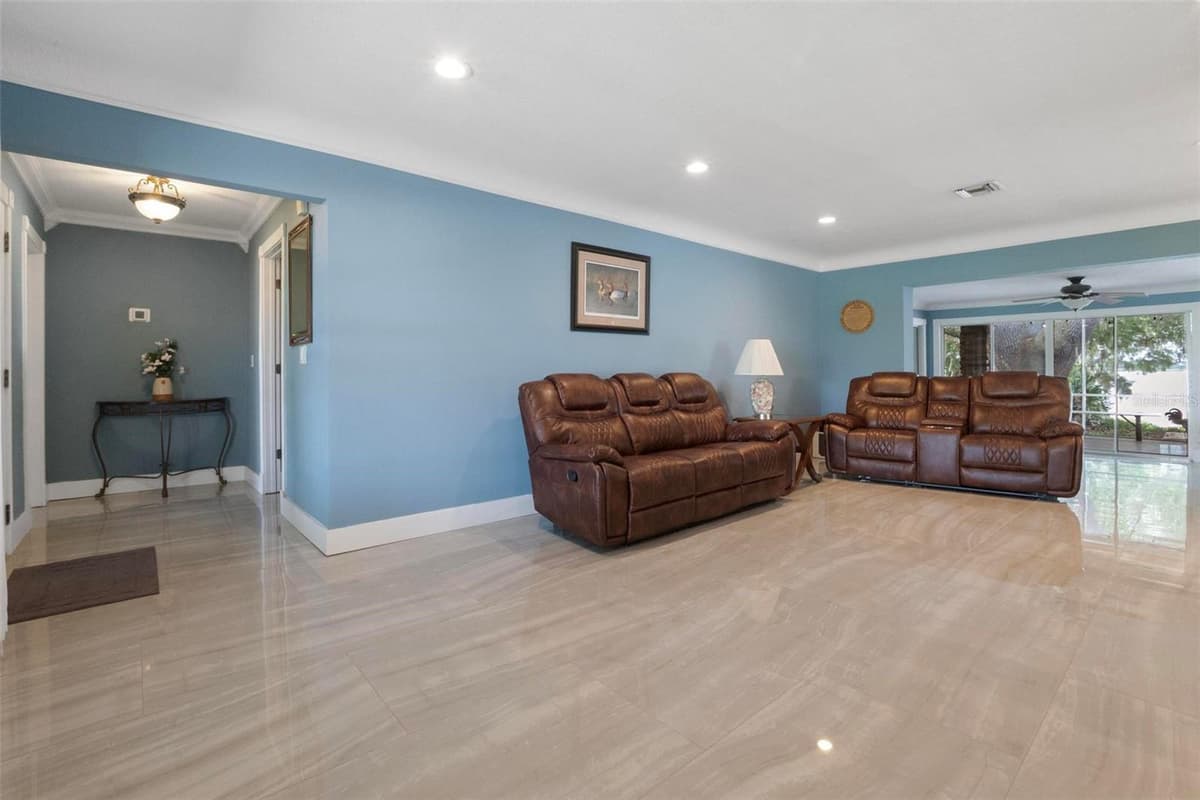 250 BRIGHAM ROAD — photo 10 of 67