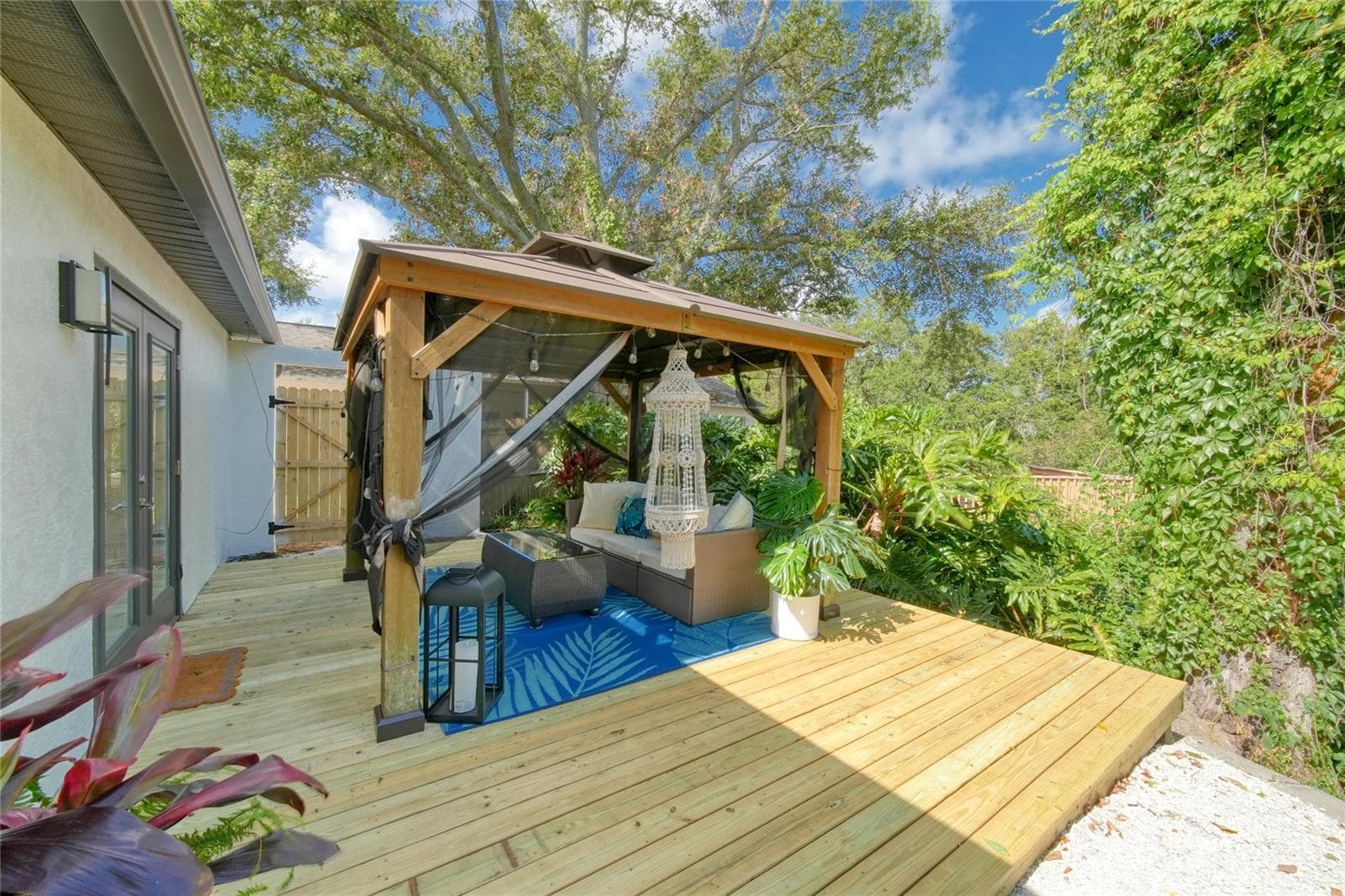 2751 WILSON COURT — photo 15 of 19