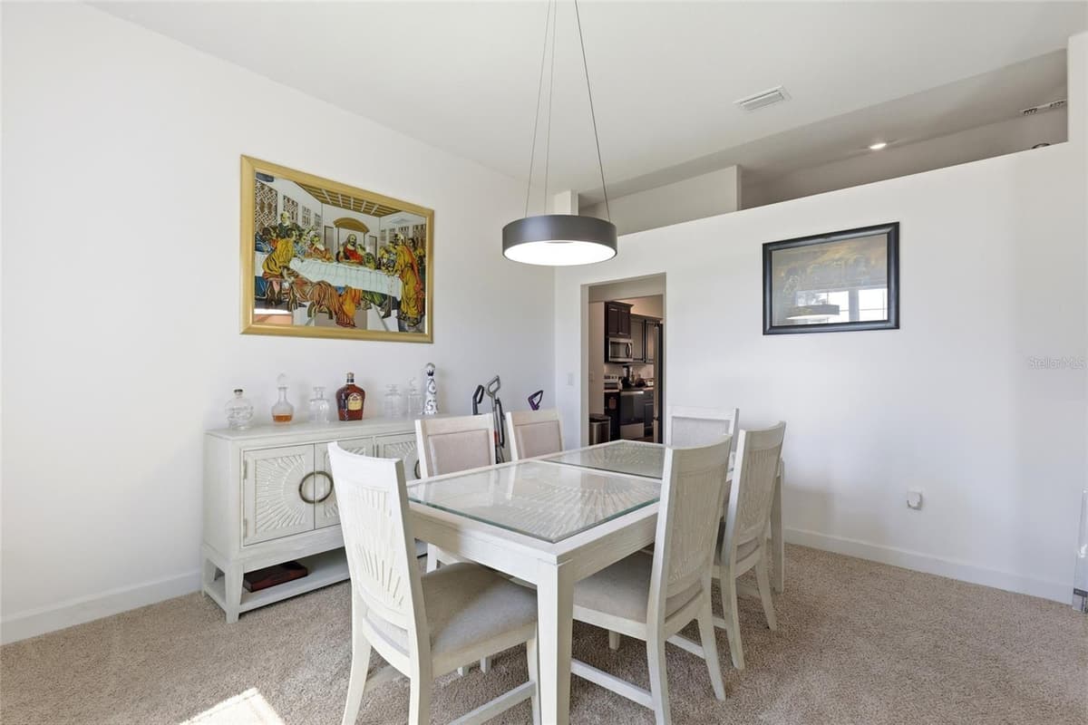 5513 MYRTLE DRIVE — photo 9 of 58