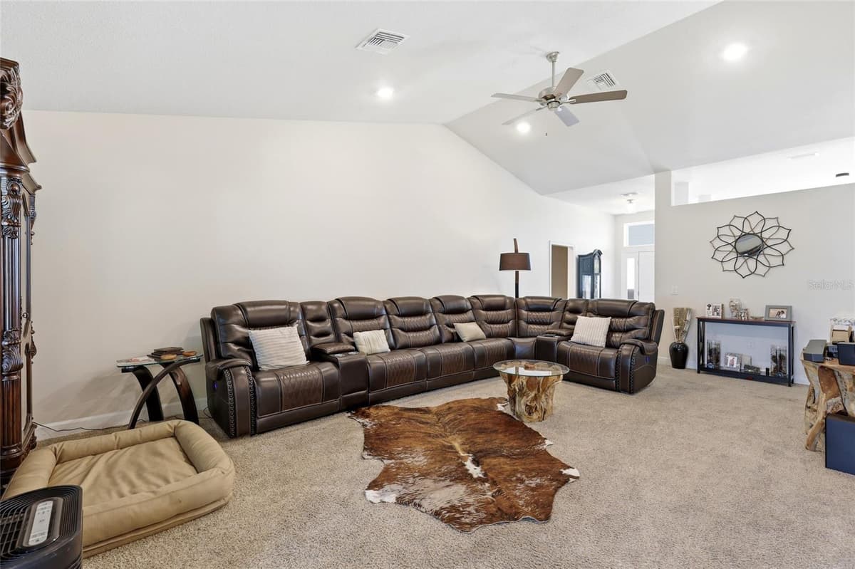 5513 MYRTLE DRIVE — photo 6 of 58