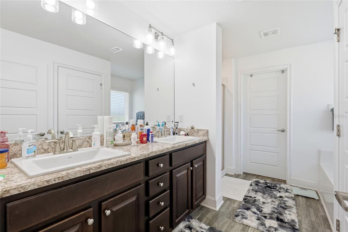 5513 MYRTLE DRIVE — photo 26 of 58