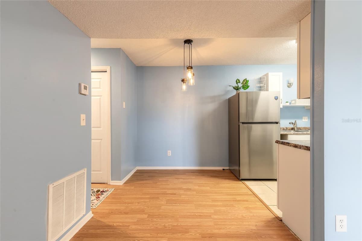 1600 BIG TREE ROAD — photo 8 of 22