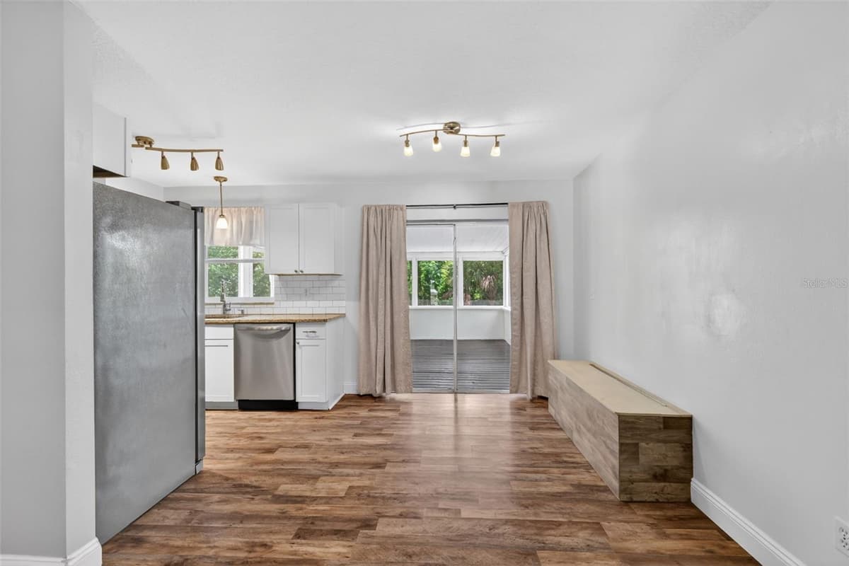 36 BAY RIDGE LOOP — photo 10 of 32