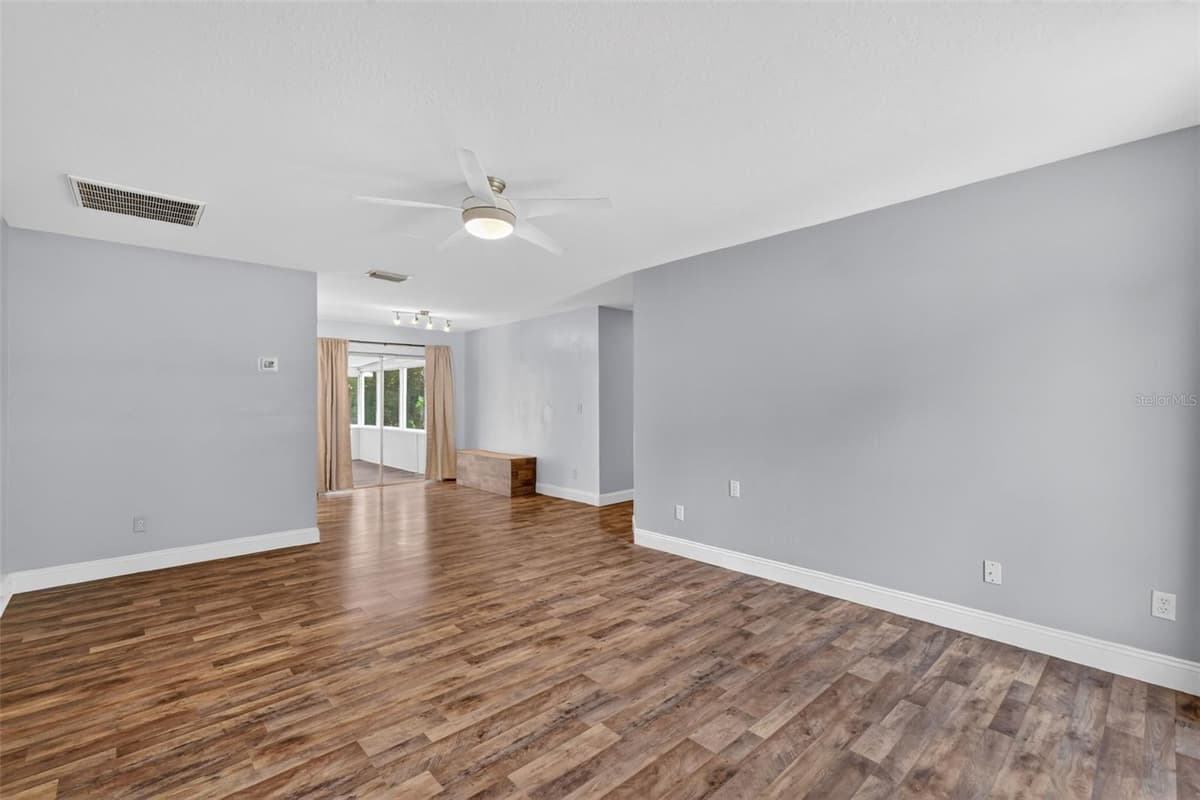 36 BAY RIDGE LOOP — photo 7 of 32