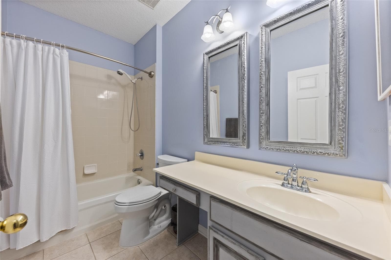 741 FLOWERS STREET — photo 22 of 50