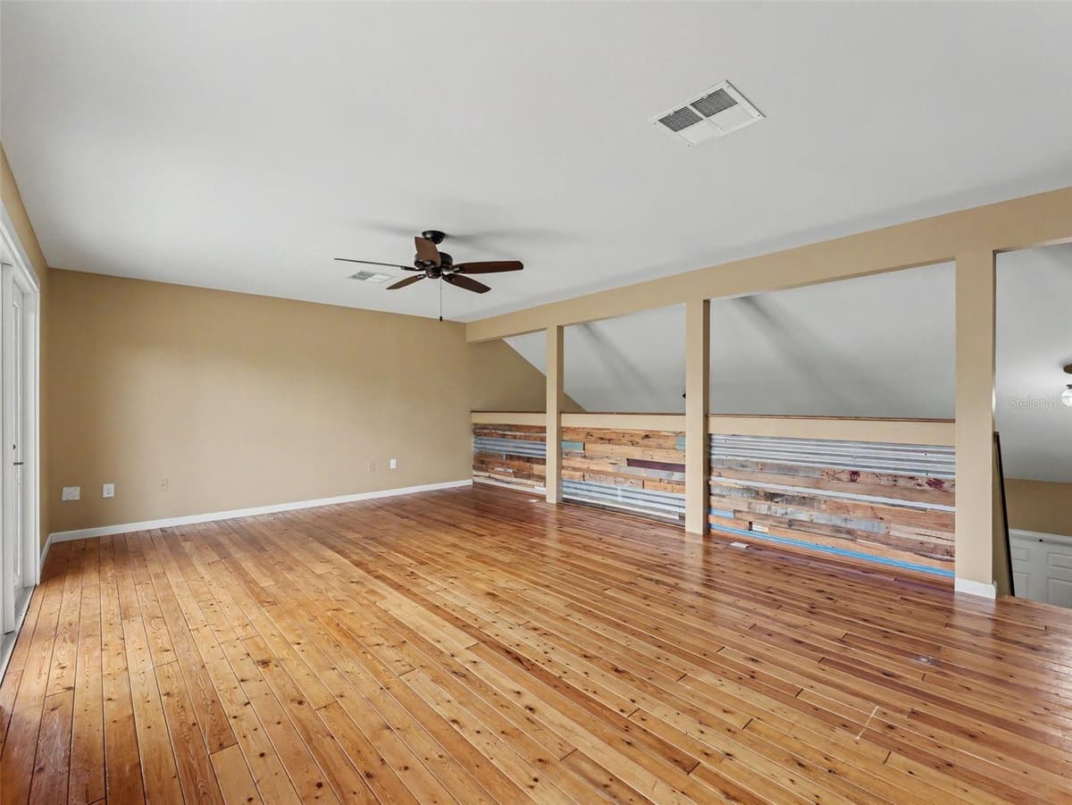 8720 BETTY STREET — photo 42 of 91