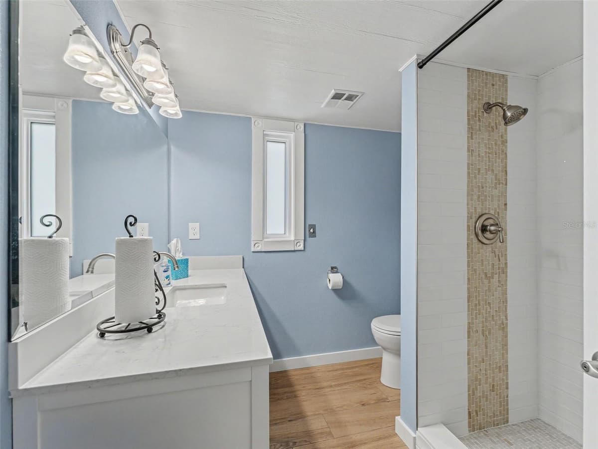 8720 BETTY STREET — photo 33 of 91