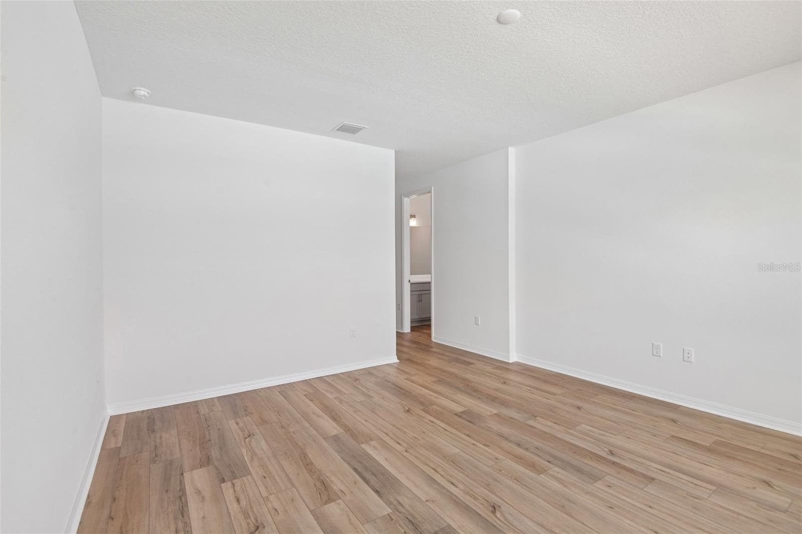 31542 AZURE BEACH DRIVE — photo 32 of 39