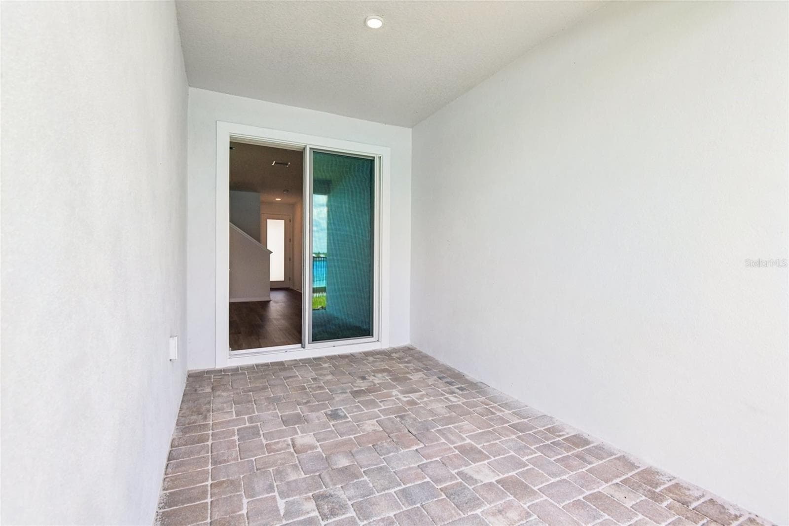 31542 AZURE BEACH DRIVE — photo 35 of 39