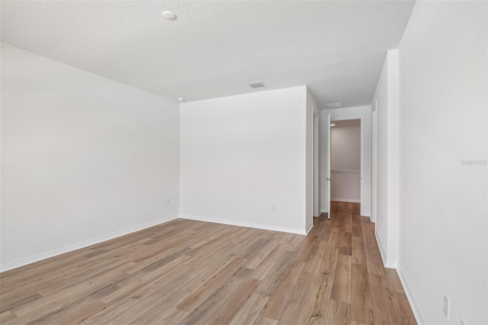 31542 AZURE BEACH DRIVE — photo 22 of 39